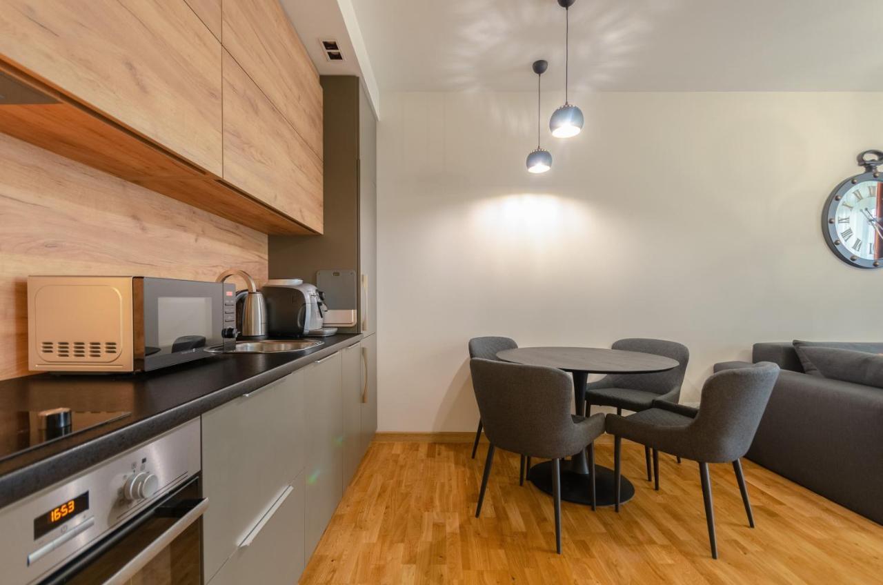 Petrovdom 408-467-471-277-377 In Central Park Cozy Apartments Kiev Dış mekan fotoğraf