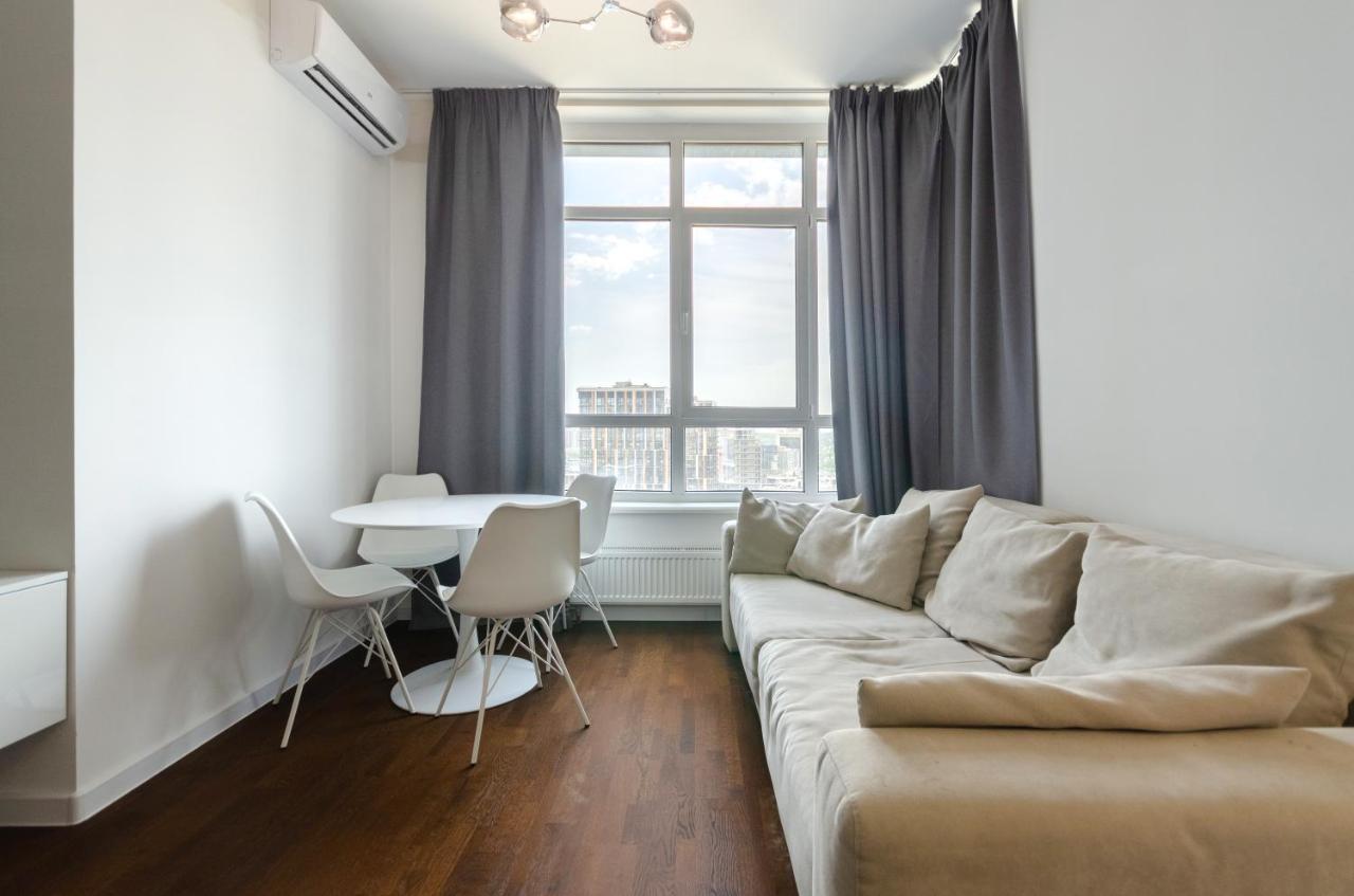Petrovdom 408-467-471-277-377 In Central Park Cozy Apartments Kiev Dış mekan fotoğraf