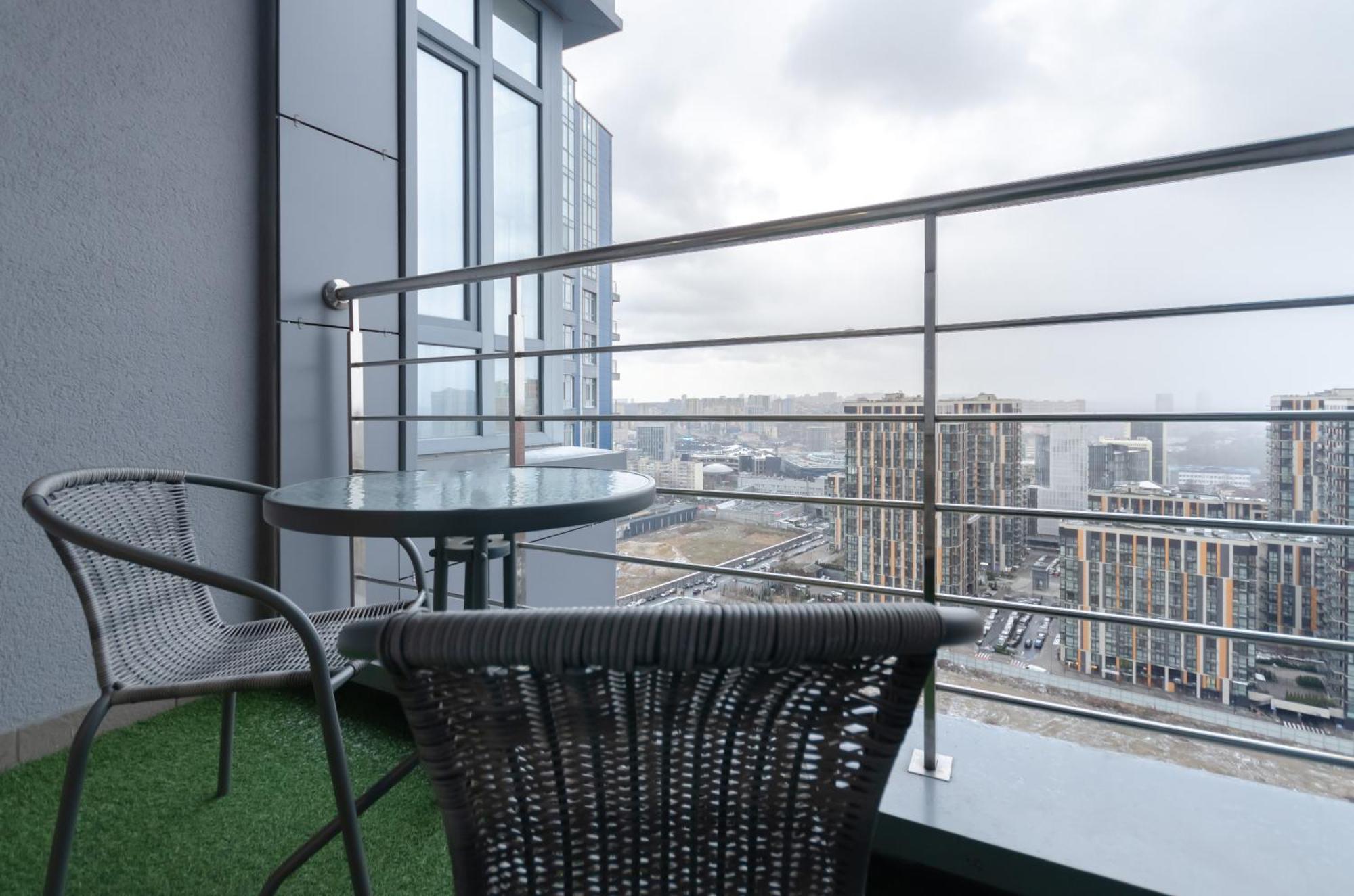 Petrovdom 408-467-471-277-377 In Central Park Cozy Apartments Kiev Dış mekan fotoğraf