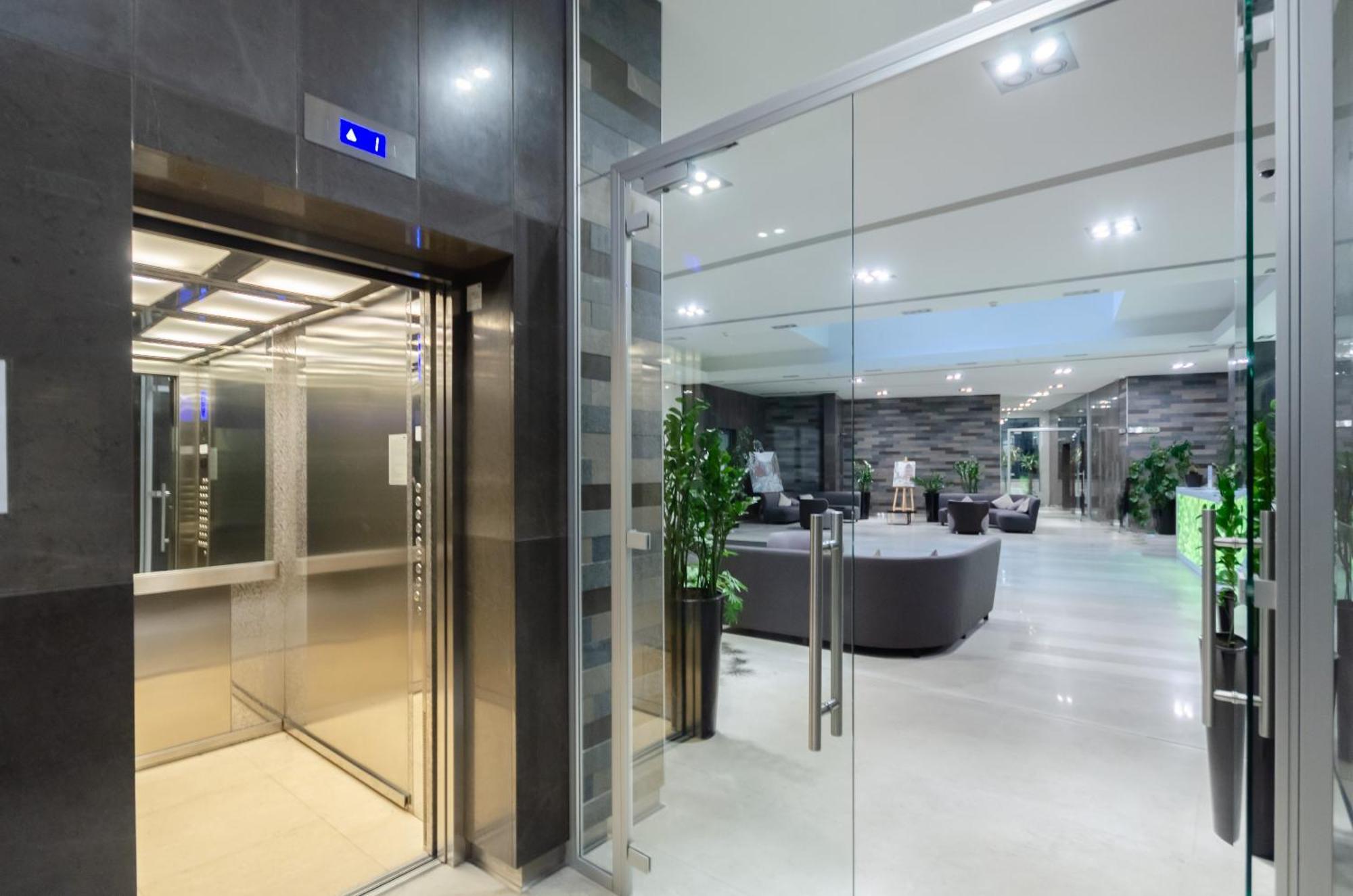 Petrovdom 408-467-471-277-377 In Central Park Cozy Apartments Kiev Dış mekan fotoğraf