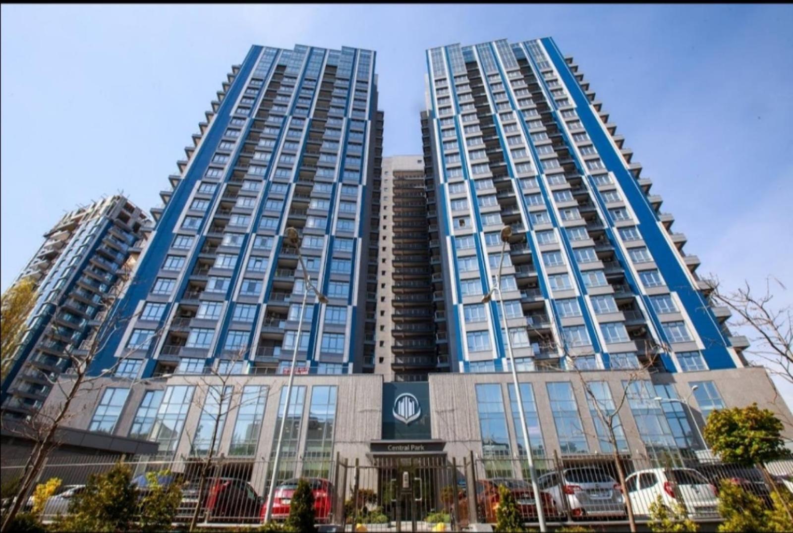 Petrovdom 408-467-471-277-377 In Central Park Cozy Apartments Kiev Dış mekan fotoğraf